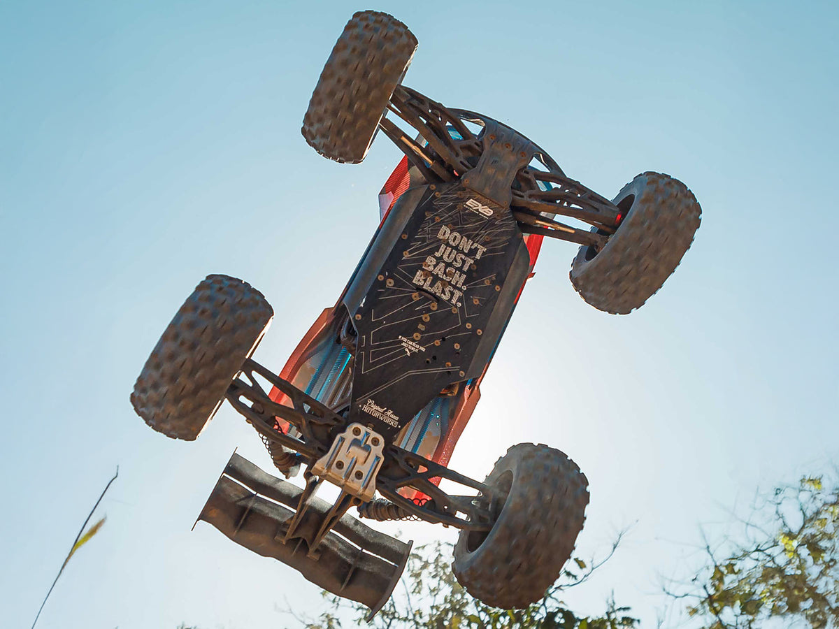 1/8 KRATON 6S V6 4X4 BLX Speed Monster Truck RTR Blue/Pink