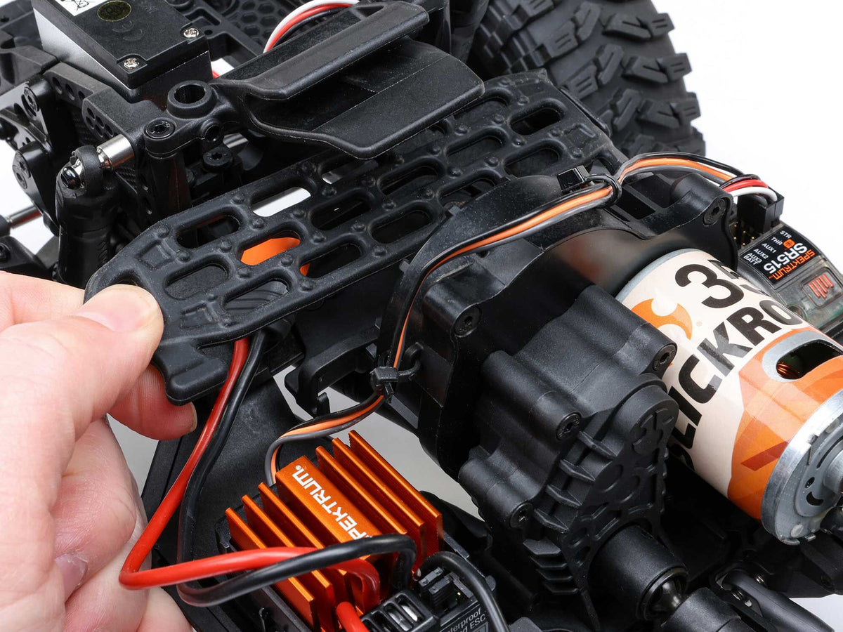 1/10 SCX10 III Coyote 4X4 RTR Brushed Rock Crawler, Blue