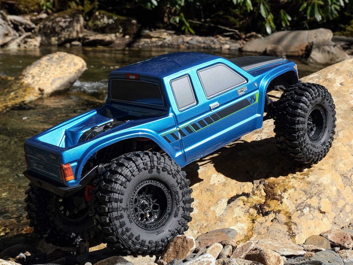 1/10 SCX10 III Coyote 4X4 RTR Brushed Rock Crawler, Blue